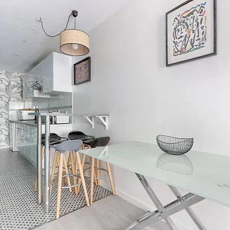 Saint Fargeau Gambetta Iv Lovely 4p 1br * Parijs