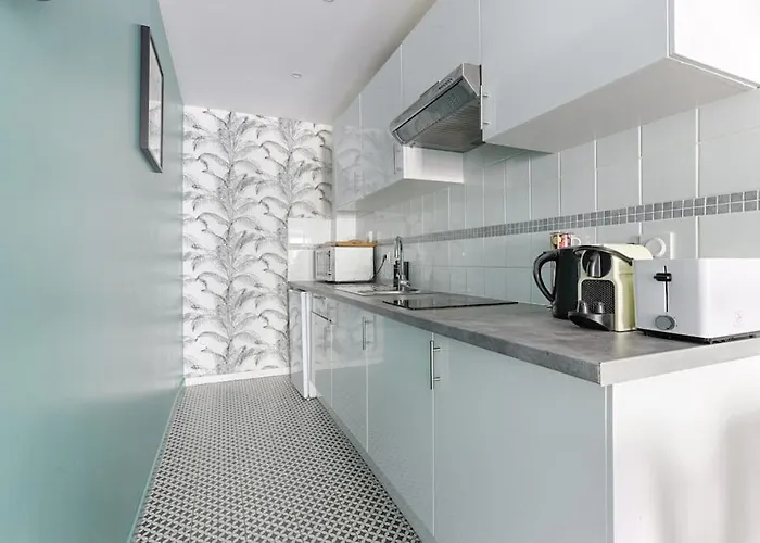 Appartement Saint Fargeau Gambetta Iv Lovely 4p 1br