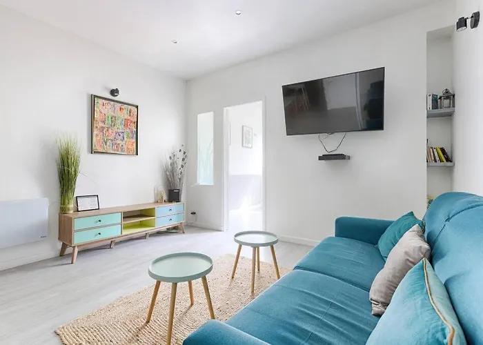 Saint Fargeau Gambetta Iv Lovely 4p 1br Paris